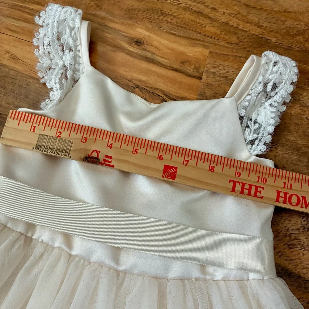 David’s Bridal Size 4 Ivory Flower Girl Dress With Bow Worn Once - Picture 14 of 14